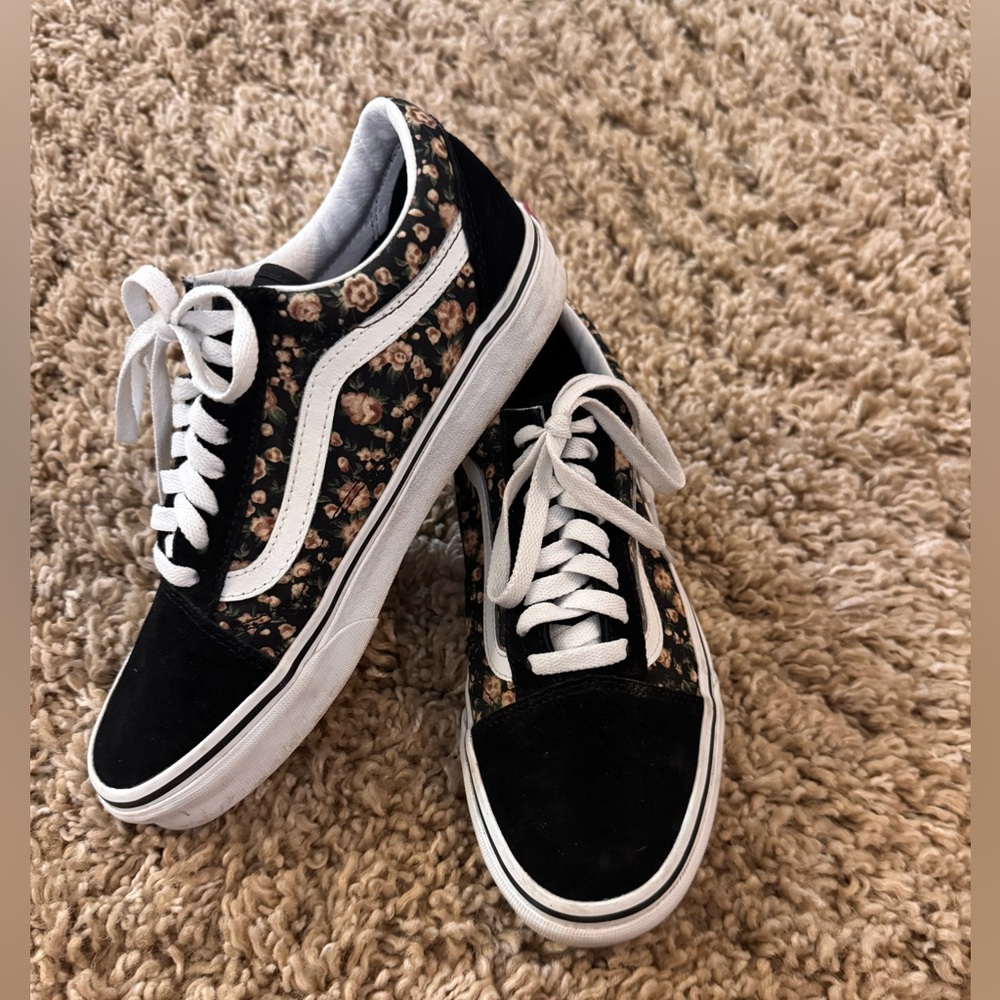 Vans Old Skool "Rose Dreams" skate shoes Size 8